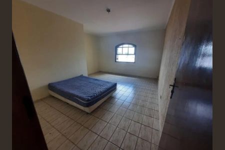 Foto 10 de casa à venda com 3 quartos, 300m² em Vila Santo Estefano, São Paulo