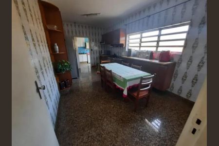 Foto 06 de casa à venda com 3 quartos, 300m² em Vila Santo Estefano, São Paulo