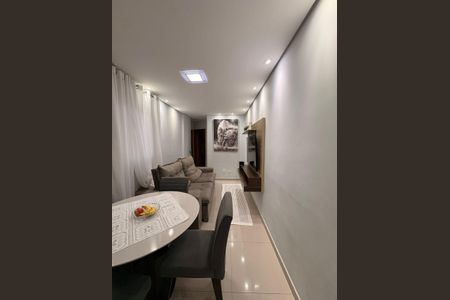 Sala de apartamento para alugar com 2 quartos, 110m² em Parque Oratório, Santo André