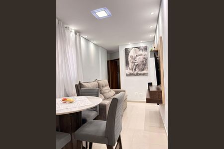 Sala de apartamento para alugar com 2 quartos, 110m² em Parque Oratório, Santo André