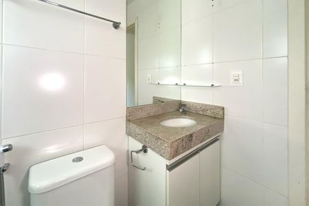 Apartamento à venda com 137m², 4 quartos e 3 vagasBanheiro da Suíte 1
