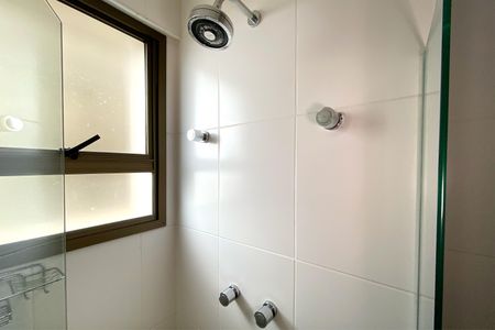 Apartamento à venda com 137m², 4 quartos e 3 vagasBanheiro