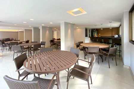 Apartamento à venda com 137m², 4 quartos e 3 vagasÁrea comum