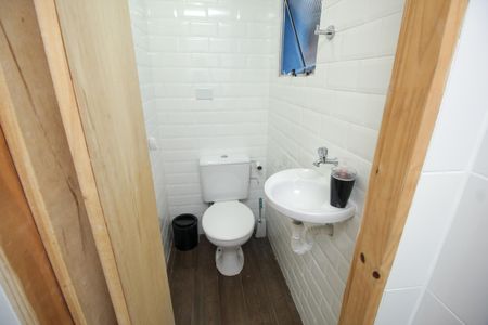 Casa à venda com 165m², 3 quartos e 2 vagasLavabo