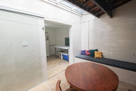 Casa à venda com 165m², 3 quartos e 2 vagasChurrasqueira
