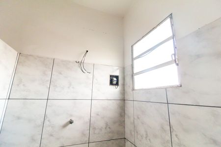 Banheiro de kitnet/studio para alugar com 1 quarto, 32m² em Parada Xv de Novembro, São Paulo