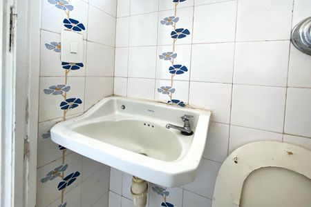 Apartamento à venda com 110m², 3 quartos e 1 vaga Apartamento à venda com 110m², 3 quartos e 1 vagaBanheiro de serviço