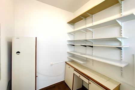 Apartamento à venda com 110m², 3 quartos e 1 vaga Apartamento à venda com 110m², 3 quartos e 1 vagaQuarto de Serviço