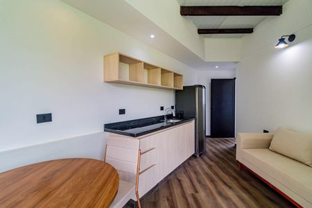 Studio de kitnet/studio para alugar com 1 quarto, 32m² em Jardim das Vertentes, São Paulo