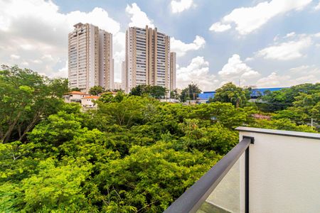 Studio para alugar com 32m², 1 quarto e sem vaga Studio para alugar com 32m², 1 quarto e sem vagaVaranda