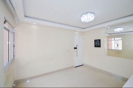 Sala de apartamento para alugar com 2 quartos, 56m² em Jardim Odete, Guarulhos