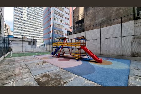 Studio à venda com 40m², 1 quarto e sem vaga Studio à venda com 40m², 1 quarto e sem vagaÁrea Comum - Quadra Esportiva e Playground