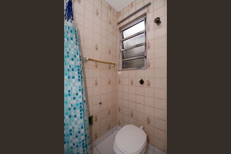 Studio à venda com 40m², 1 quarto e sem vaga Studio à venda com 40m², 1 quarto e sem vagaBanheiro