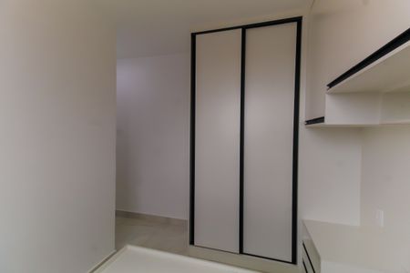 Quarto 1 de apartamento para alugar com 2 quartos, 43m² em Belenzinho, São Paulo