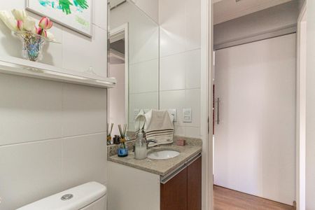 Apartamento à venda com 50m², 2 quartos e 1 vaga Apartamento à venda com 50m², 2 quartos e 1 vagaBanheiro