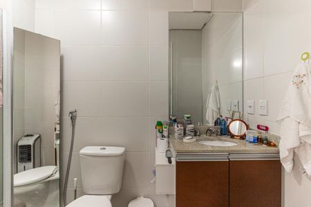 Apartamento à venda com 50m², 2 quartos e 1 vaga Apartamento à venda com 50m², 2 quartos e 1 vagaBanheiro da Suíte