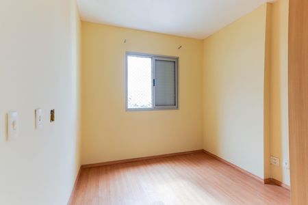 Studio para alugar com 64m², 2 quartos e 2 vagas Studio para alugar com 64m², 2 quartos e 2 vagasQuarto 2