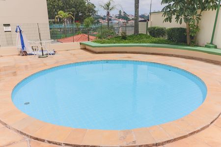 Studio para alugar com 64m², 2 quartos e 2 vagas Studio para alugar com 64m², 2 quartos e 2 vagasÁrea comum - Piscina