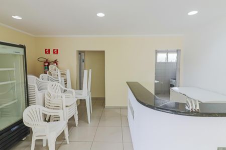 Studio para alugar com 64m², 2 quartos e 2 vagas Studio para alugar com 64m², 2 quartos e 2 vagasÁrea comum - Salão de festas