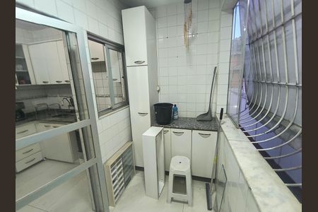 Apartamento para alugar com 70m², 2 quartos e 1 vaga