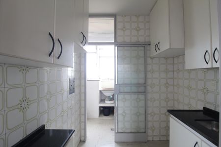 Apartamento à venda com 59m², 2 quartos e 1 vagaCozinha