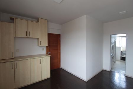Sala de apartamento à venda com 2 quartos, 59m² em Bom Jesus, Belo Horizonte