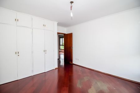 Apartamento à venda com 150m², 3 quartos e 1 vaga Apartamento à venda com 150m², 3 quartos e 1 vagaQuarto 3