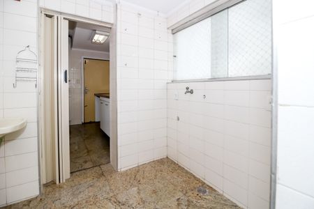 Apartamento à venda com 150m², 3 quartos e 1 vaga Apartamento à venda com 150m², 3 quartos e 1 vagaÁrea de Serviço