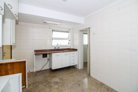 Apartamento à venda com 150m², 3 quartos e 1 vaga Apartamento à venda com 150m², 3 quartos e 1 vagaCozinha