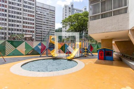 Apartamento à venda com 150m², 3 quartos e 1 vaga Apartamento à venda com 150m², 3 quartos e 1 vagaBrinquedoteca