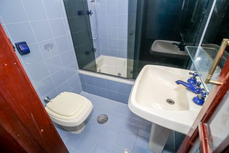 Banheiro da Suíte de apartamento à venda com 3 quartos, 150m² em Perdizes, São Paulo