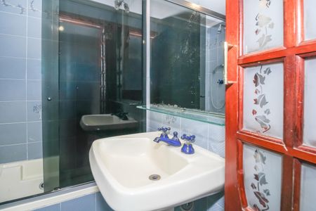 Apartamento à venda com 150m², 3 quartos e 1 vaga Apartamento à venda com 150m², 3 quartos e 1 vagaBanheiro da Suíte