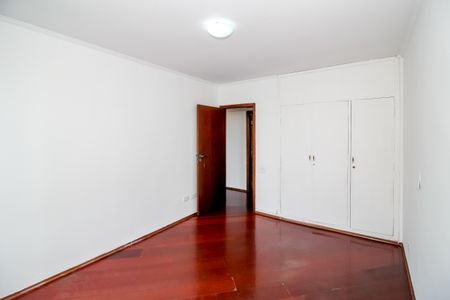 Apartamento à venda com 150m², 3 quartos e 1 vaga Apartamento à venda com 150m², 3 quartos e 1 vagaQuarto 2