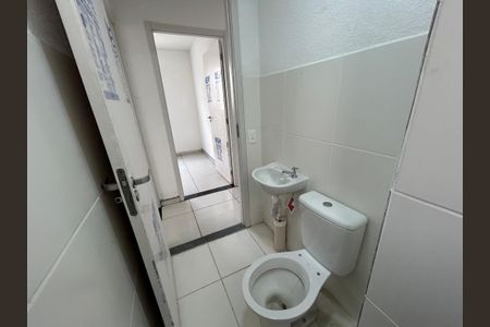 Apartamento para alugar com 43m², 2 quartos e sem vagaBanheiro