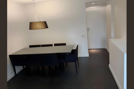 Apartamento para alugar com 88m², 2 quartos e 1 vaga