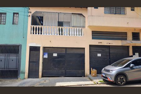 Casa para alugar com 75m², 2 quartos e 1 vagaFachada