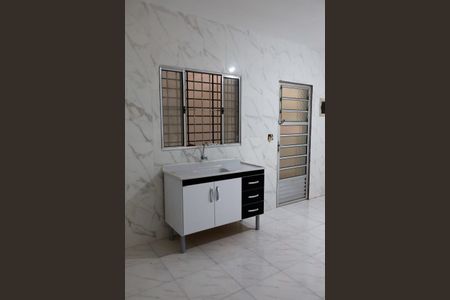 Casa para alugar com 75m², 2 quartos e 1 vagaCozinha