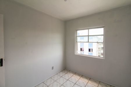 Quarto 2 de apartamento para alugar com 2 quartos, 50m² em Guajuviras, Canoas