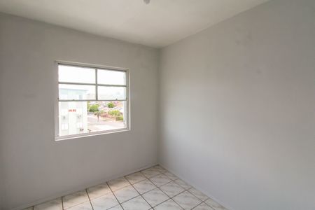 Quarto 2 de apartamento para alugar com 2 quartos, 50m² em Guajuviras, Canoas