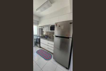 Cozinha de apartamento à venda com 2 quartos, 64m² em Santo Amaro, São Paulo