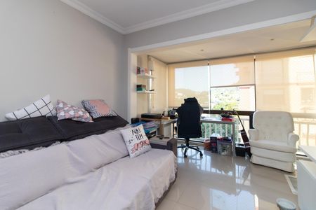 Sala de apartamento à venda com 3 quartos, 93m² em Teresópolis, Porto Alegre