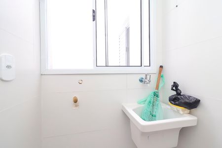 Apartamento para alugar com 38m², 2 quartos e sem vagaÁrea de Serviço