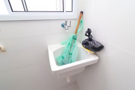 Apartamento para alugar com 38m², 2 quartos e sem vagaÁrea de Serviço