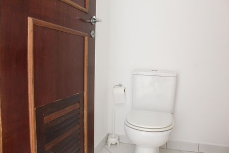 Casa de condomínio para alugar com 125m², 2 quartos e 2 vagas Casa de condomínio para alugar com 125m², 2 quartos e 2 vagasLavabo