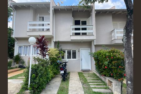 Casa de condomínio para alugar com 125m², 2 quartos e 2 vagas Casa de condomínio para alugar com 125m², 2 quartos e 2 vagasFachada