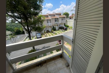 Casa de condomínio para alugar com 125m², 2 quartos e 2 vagas Casa de condomínio para alugar com 125m², 2 quartos e 2 vagasVaranda