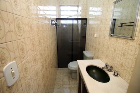 Apartamento para alugar com 48m², 2 quartos e sem vagaBanheiro