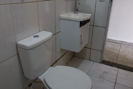 Casa para alugar com 65m², 1 quarto e sem vagaBanheiro