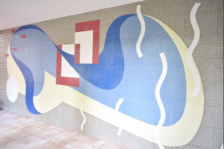 Apartamento à venda com 99m², 2 quartos e sem vagaMural na entrada