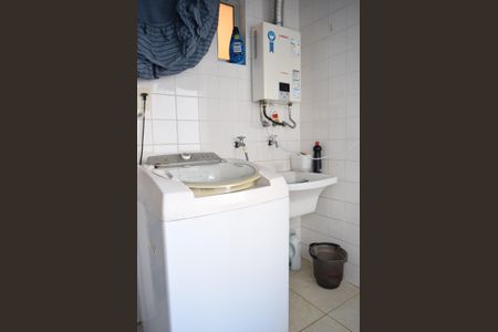 Apartamento à venda com 99m², 2 quartos e sem vagaÁrea de Serviço